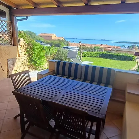 Casa Verdiana Golfo Di Marinella Sardegna * Marinella (Sardinia)